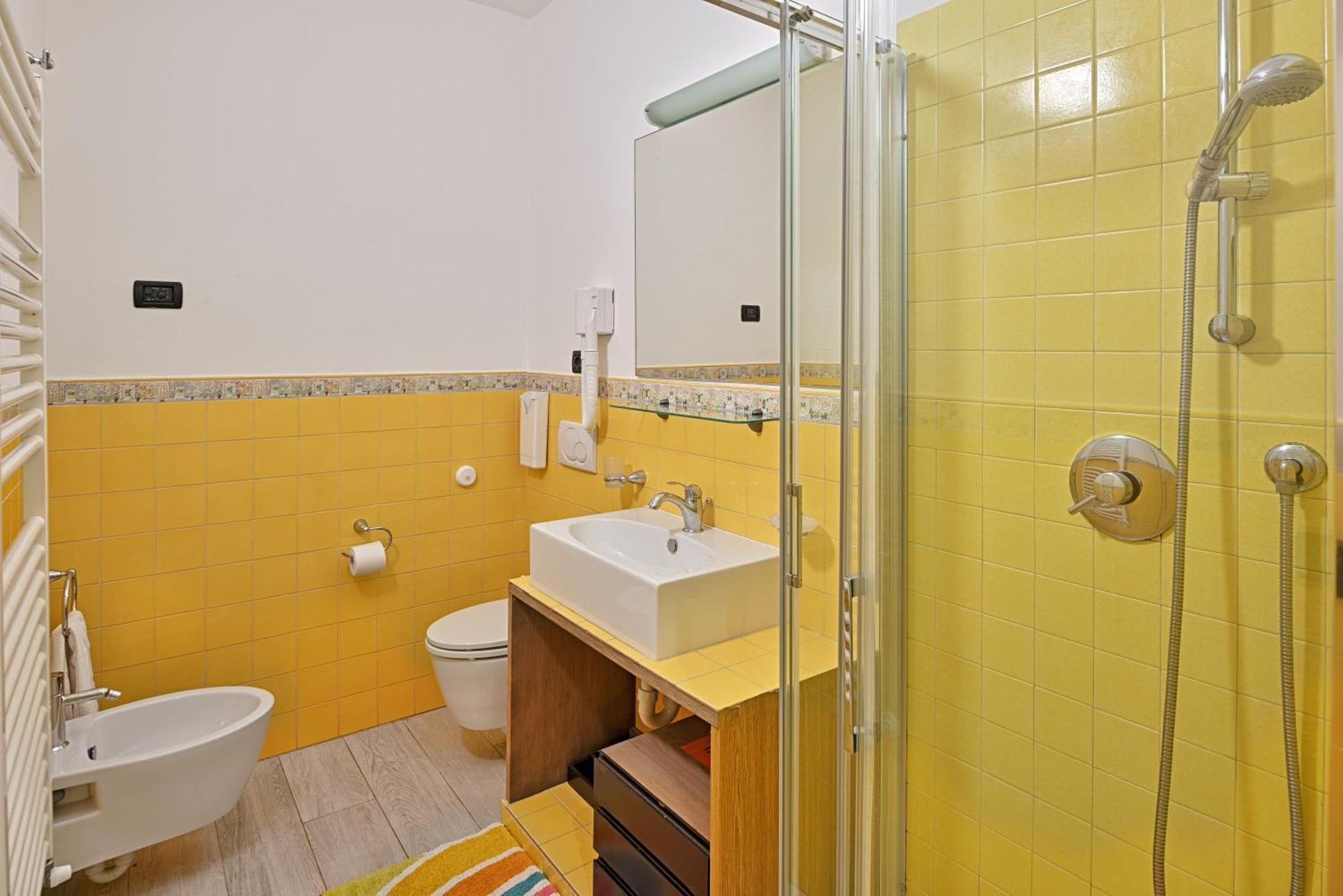 Casa Vacanze Nel Giardino Di Renzo 因佩里亚 外观 照片